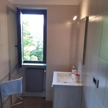 Battle Of Britain Hotel Ameno