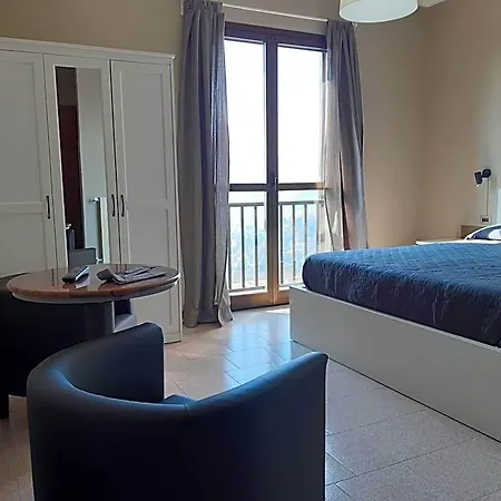 Hotel Battle Of Britain Ameno