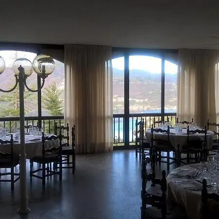 Hotel Battle Of Britain 2*