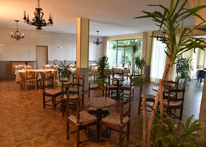 Battle Of Britain Hotel Ameno